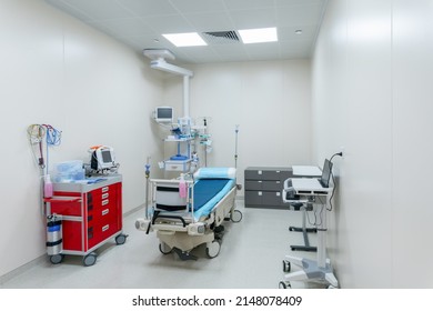 Multifunction ICU Bed And Medical Equipments In The Modern Hospital.