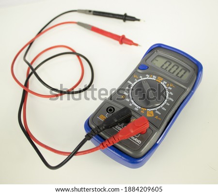 a multifunctional multimeter with wired probe