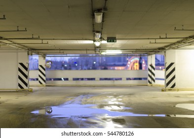 multi-level parking empty