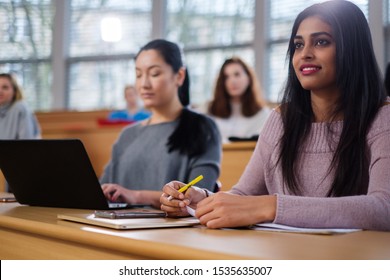 3,638 Indian college students classroom Images, Stock Photos & Vectors ...