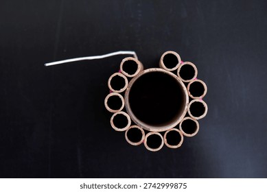 Multishot firework component, pyrotechnic 