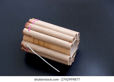 Multishot firework component, pyrotechnic 