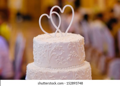 Two Tiered Cake Images Stock Photos Vectors Shutterstock
