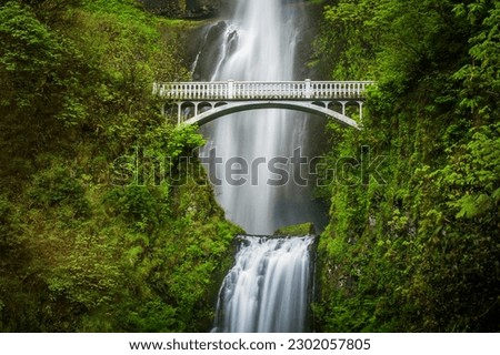 Multnomah Falls and bridge, in the Columbia River Gorge, Oregon