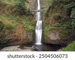 Multnomah Falls, Columbia River Gorge, OR, USA