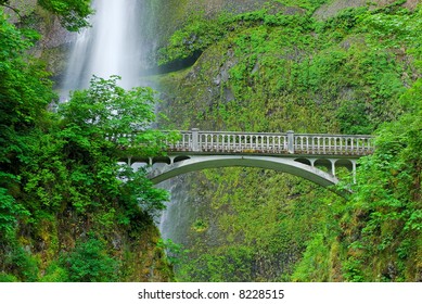Multnomah Falls, Oregon