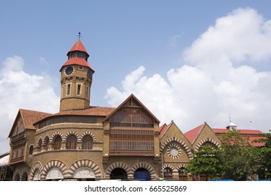 Mumbai / India 23 June 2017 Crawford Market  Or Mahatma Jyotirao Phule  Market Is Old Market Of Mumbai At  Dhobi Talao  Mumbai, Maharashtra India