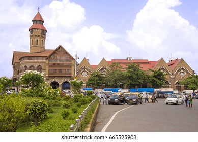 Mumbai / India 23 June 2017 Crawford Market  Or Mahatma Jyotirao Phule  Market Is Old Market Of Mumbai At  Dhobi Talao  Mumbai, Maharashtra India