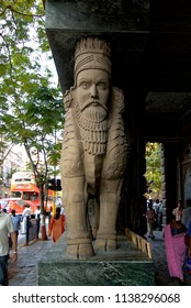 Mumbai Maharashtra India April 30 2007 Lamassu Sculpture A Human Headed Winged Bull On The Entrance Of Parsi Fire Temple