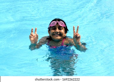 590 Indian kids bath Images, Stock Photos & Vectors | Shutterstock