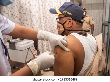 MUMBAI, MAHARASHTRA, INDIA - Feb 08, 2021: Medical Worker Inoculates Vaccine During The 2nd Phase Of Covid-19 Coronavirus Vaccination Drive For Front Line Workers At The Shatabdi Hospital, Kandivali.