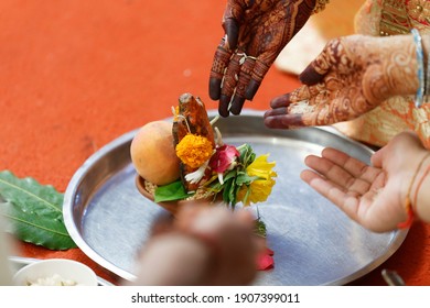 185 Ganesh puja with family Images, Stock Photos & Vectors | Shutterstock