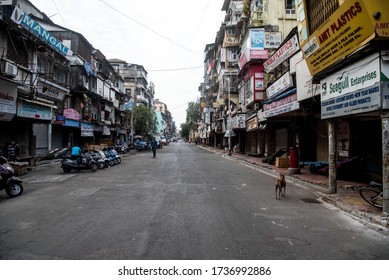 MUMBAI/INDIA - MAY 17, 2020 : Closed Shops In A Abdul Rehman Street, Kalbadevi During A Nationwide Lockdown.