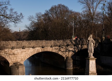 Munich, Germany - December 19,2021: Bridge On The Isar River On Winter Day.