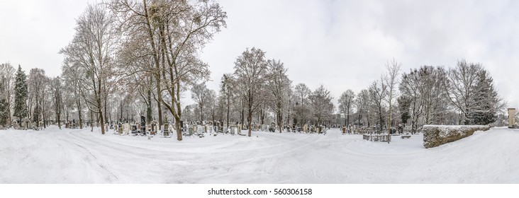 MUNICH, GERMANY - JAN 16, 2017: View Of Famous West Cemetery Of Munich, Germany With Historic Gravestones, Most Famous Is Grave Of Persian Queen Soraya.