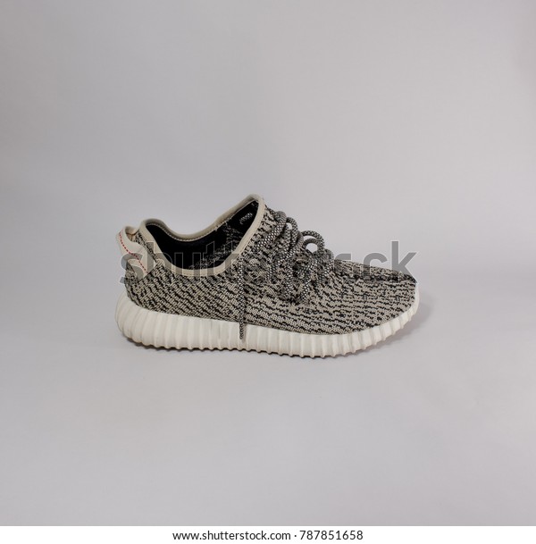 adidas yeezy munich