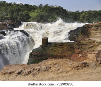 Murchison Falls, Where The White Nile Drops Down