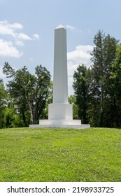 Murfreesboro, Tennessee -2022: Stones River National Battlefield. Battle Of Stones River Site, A Key Battle Of The American Civil War. Artillery Monument Marks Final Attack. 