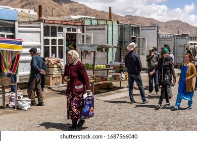 Murghab, Tajikistan - June 25, 2019: The Market With Container Shops And  People In Murghab, Tajikistan At The Pamir Highway.