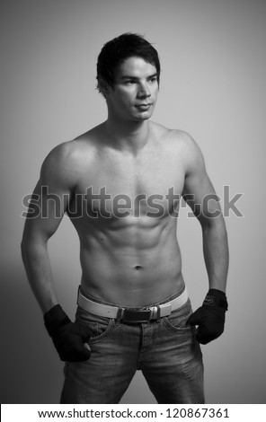 muscled naked white men Muscled naked white men