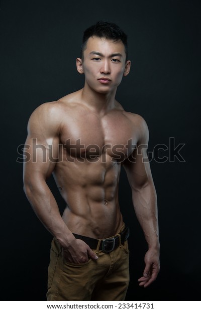 Hot Asian Muscle Men