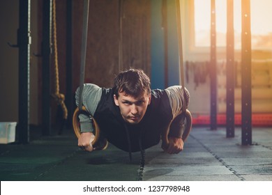 Muscleup Exercise Athletic Man Doing Intense Stock Photo 1237798948 ...