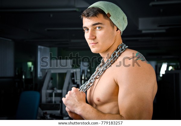 gym cap for man