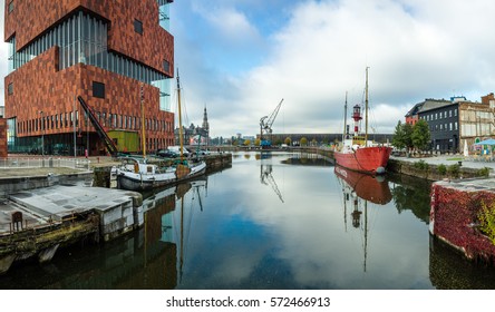 Museum Aan De Stroom InAntwerp, Belgium