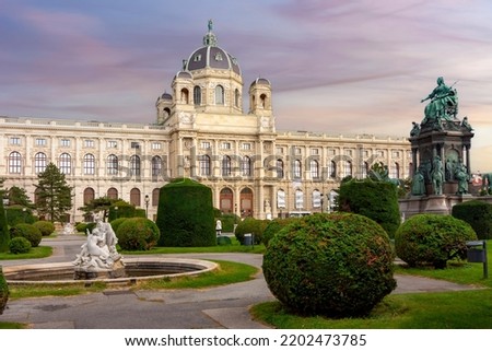 Museum of Art History and Empress Maria Theresia monument at sunset, Vienna, Austria