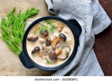 Mushroom Sour Cream Sauce, Top View