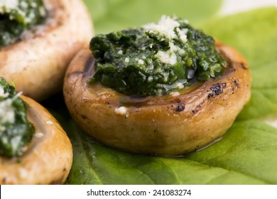 Mushrooms Stuffed With Spinach