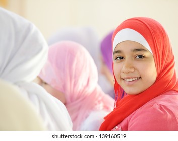 Muslim Arabic Girls Learning Together Group Stock Photo 139160519 ...