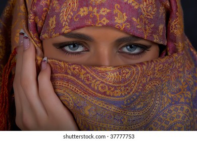 Muslim Girl Beautiful Blue Eyes Stock Photo 37777762 | Shutterstock