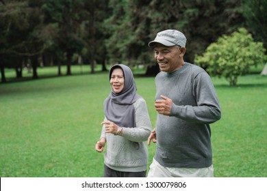 1,468 Asian family jogging Images, Stock Photos & Vectors | Shutterstock