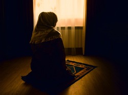 Muslim Woman Praying Image & Photo (Free Trial)