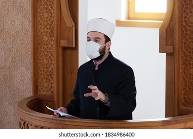 Muslims Religious Leader Imam Or Emam Has A Speech On Friday Afternoon Prayer In A Mosque During Corona Or Covid -19 Pandemic  Times.