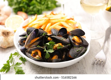 Moules Frites High Res Stock Images Shutterstock