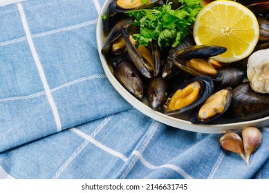 Mussels In Sauce. Shellfish Dish. Seafood Dishes. Fresh Mussels.