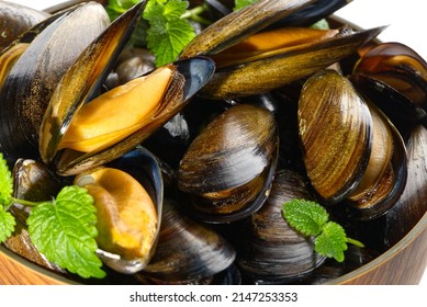 Mussels In Sauce. Shellfish Dish. Seafood Dishes. Fresh Mussels.