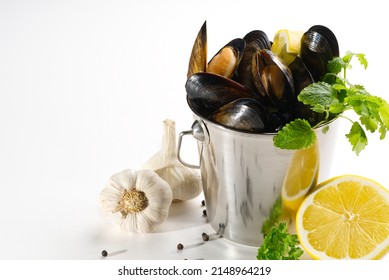 Mussels In Sauce. Shellfish Dish. Seafood Dishes. Fresh Mussels.