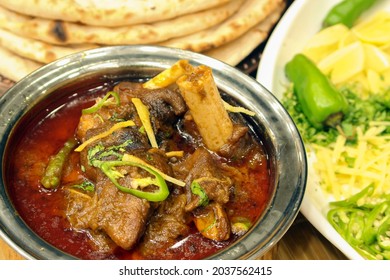 Mutton Paya With Naan And Sald