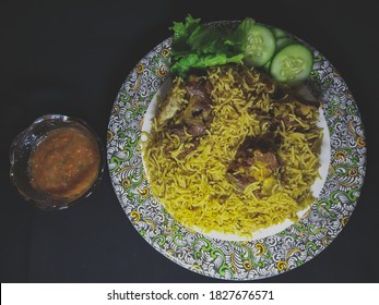 Mutton Yakhni Pulao With Tomato Sauce