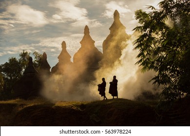 [MYANMAR] Little Monk Myanmar Stay Outdoors , Pagoda Background 