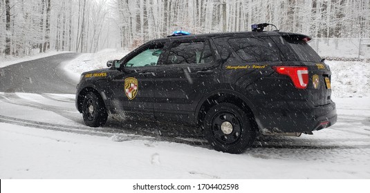 Myersville, Maryland / USA- 01/07/2020: A Maryland State Police Vehicle In Snow Storm.