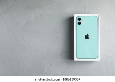 Iphone 10 Box Imagenes Fotos De Stock Y Vectores Shutterstock