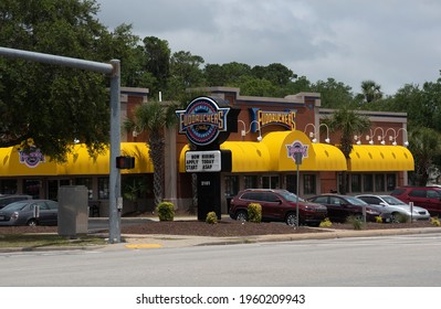 Myrtle Beach, SC - United States- 06-15-2020: A Fuddrucker's Restaurant Is Seen Along King's Highway In Myrtle Beach.