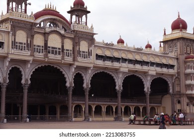 Mysore, Karnataka, India - January, 2017; Mysore Palace, Also Known As Amba Vilas Palace, Is A Historical Palace And Official Residence Of The Wadiyar Dynasty.