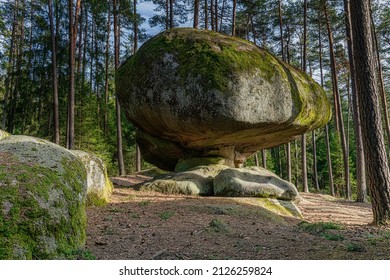 Mystic Waldviertel, "Mushroom Stone", Granit Rockformation in Blockheide, Natural Reserve near Gmünd, Waldviertel, Austria