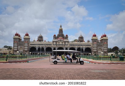 Karnataka Palace Images Stock Photos Vectors Shutterstock