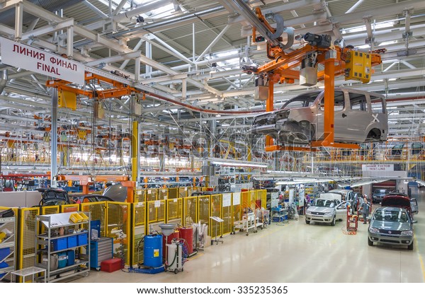 Naberezhnye Chelny, Tatarstan,
Russia - March 19: Car Assembly Line in Automobile Factory SOLLERS
in Automobile Plant KAMAZ, on March 19, 2009 in Naberezhnye
Chelny